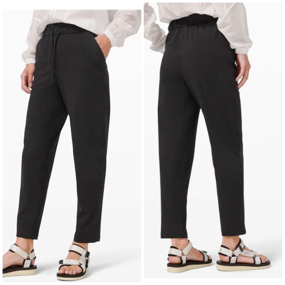Lululemon Keep Moving Pant 7/8 High-Rise
Black SZ 2